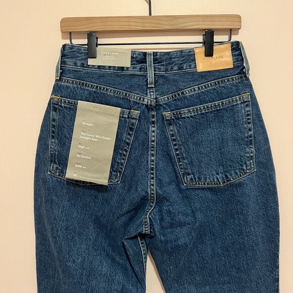 NWT Everlane The '90s Curvy Cheeky Straight Jean Medium Blue Size 28 - Picture 11 of 12